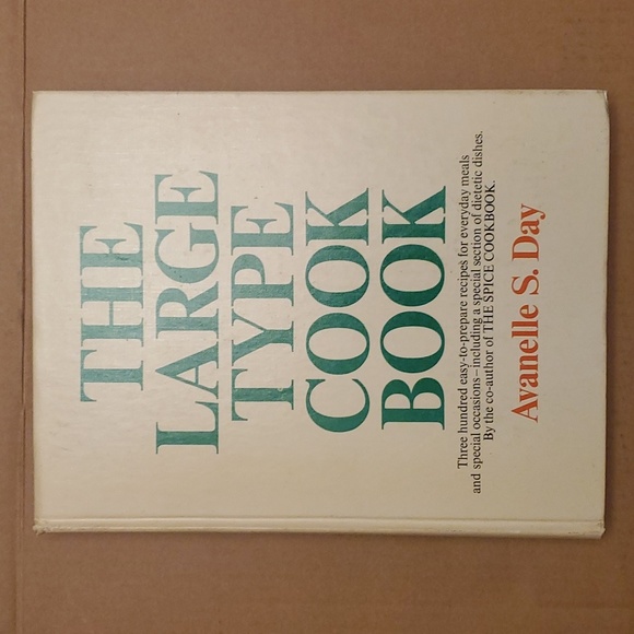 🍳1968 The Large Type Cook Book Hardcover🍲 COPY - Picture 1 of 10
